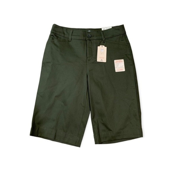St. John's Bay Pants - NWT St. John’s Bay Bermuda Secretly Slender Oregano Mid Rise Shorts 4